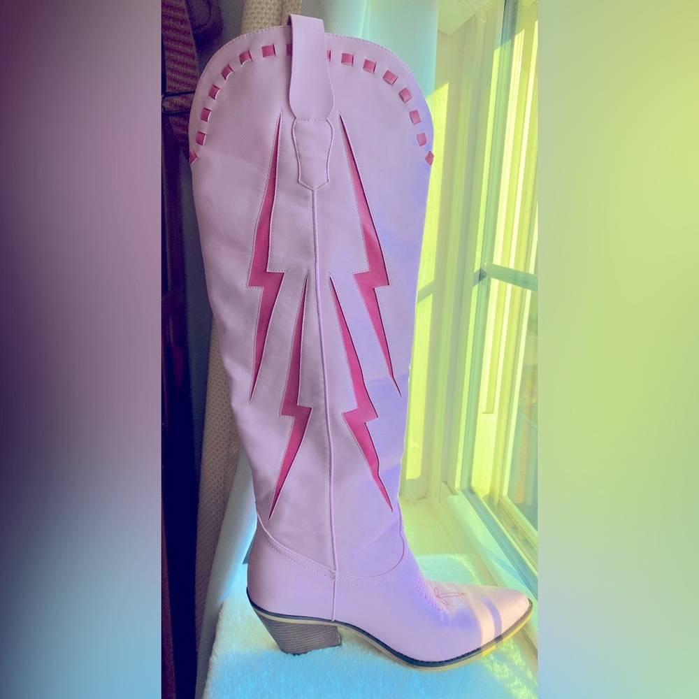 Marfa Boots—Lightning bolt Pink knee high boots - size 9 ⚡️